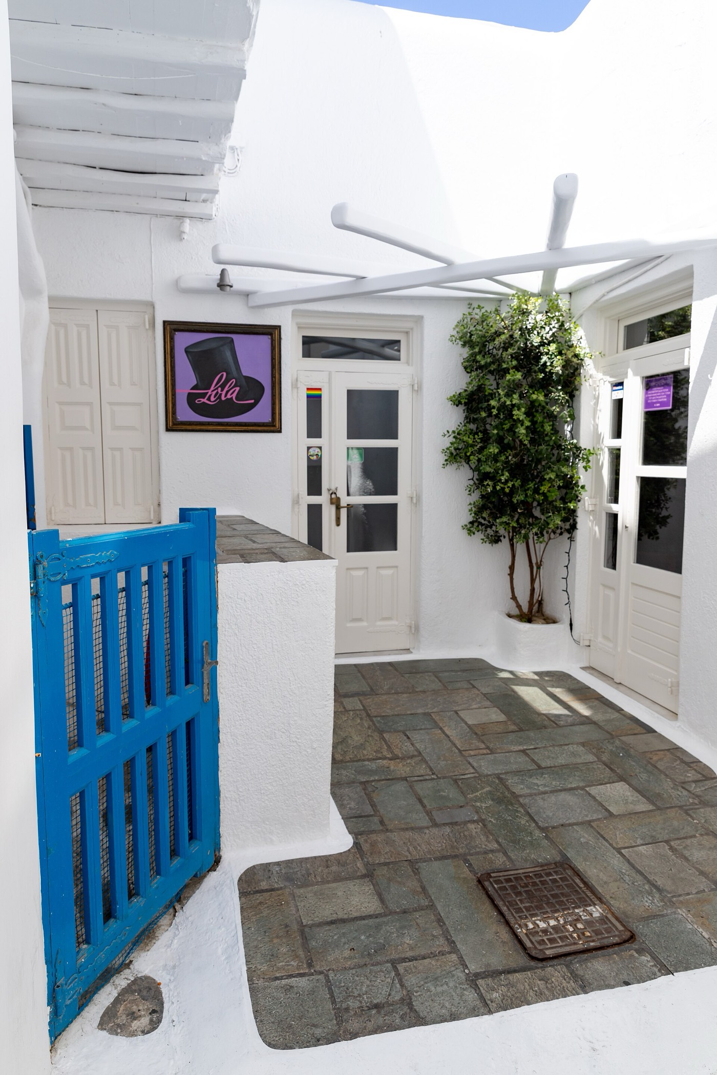 Lola bar in Chora, a long-running LGBTQ+ venue